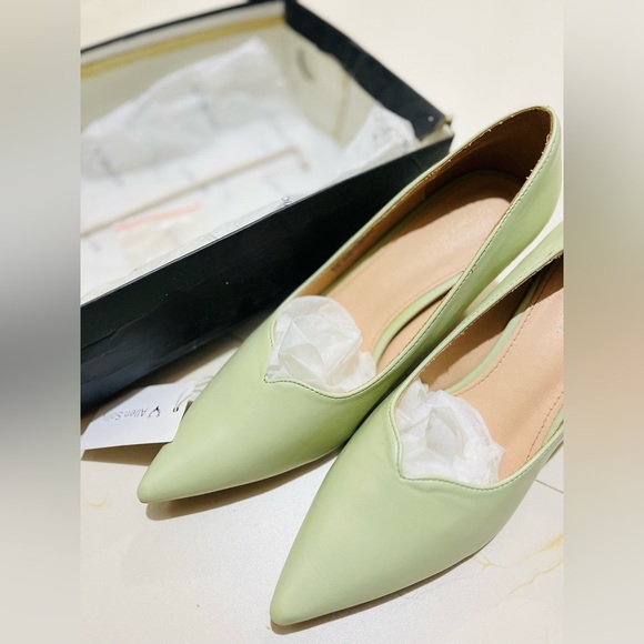 Women mint color solid pumps (heels) - SIZE- UK-7, EUR-40 - Picture 12 of 13
